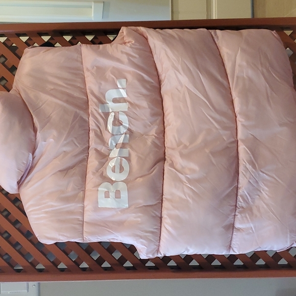 Bench small pink padded vest - Picture 2 of 4